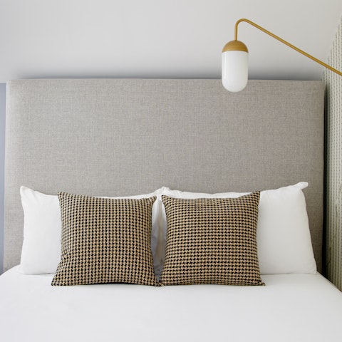 Rest easy in the cosy bedroom and wake up ready to explore