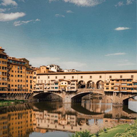 Stroll across the iconic Ponte Vecchio