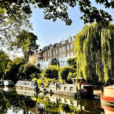 Wind your way through Islington towards the canal