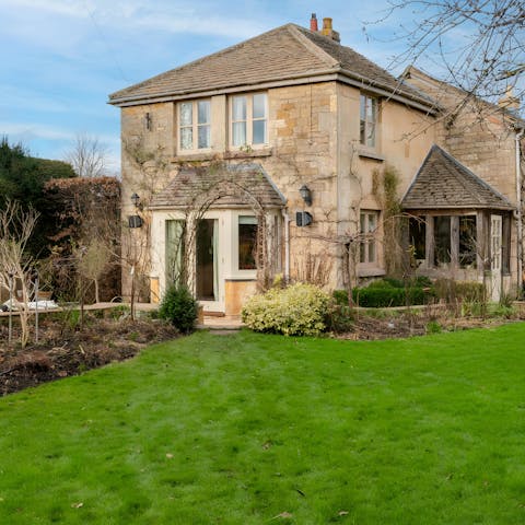 Enjoy fresh countryside air while relaxing in the garden